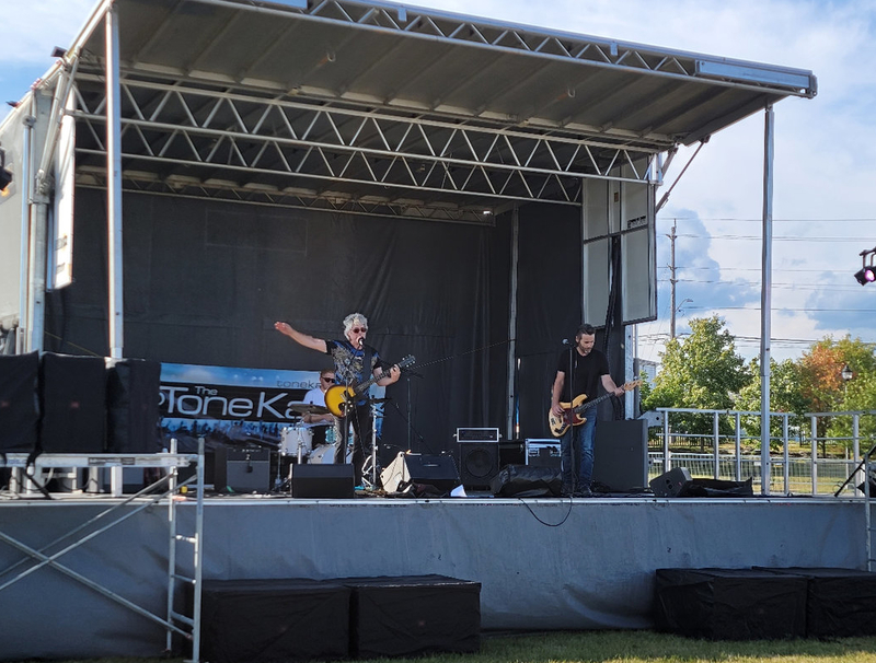 Live Entertainment at Ribfest photo